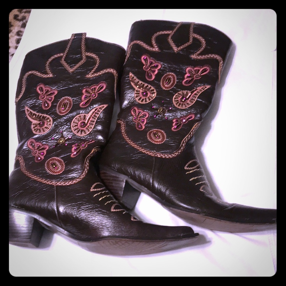 M Dallas cowboy boots